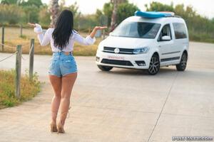 Original 1600 px/ 1067 px