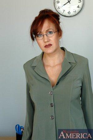 Original 399 px/ 600 px