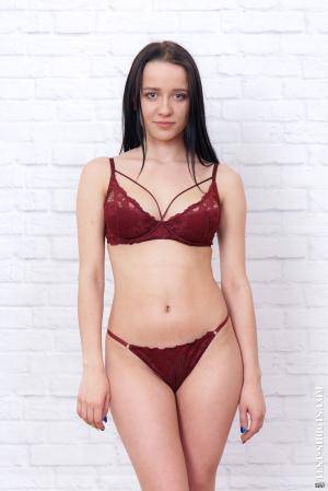 Original 3373 px/ 5059 px