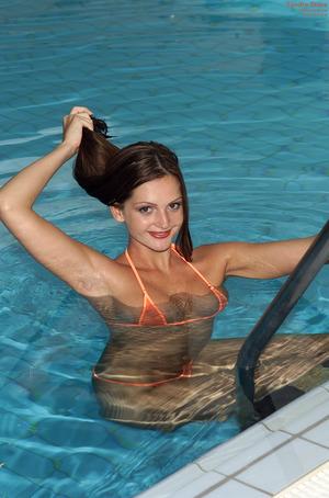 Original 2008 px/ 3040 px