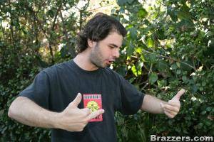 Original 900 px/ 600 px