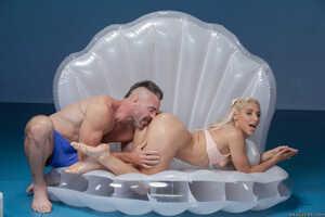 Original 2495 px/ 1663 px