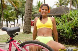 Original 3840 px/ 2542 px