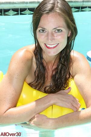 Original 3200 px/ 4800 px