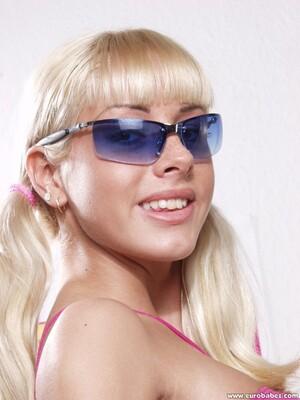 Original 768 px/ 1024 px