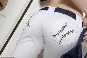 Original 1600 px/ 1064 px