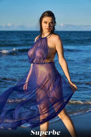 Original 2560 px/ 3840 px