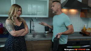 Original 2500 px/ 1406 px