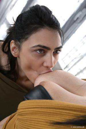 Original 1066 px/ 1600 px