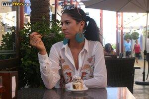 Original 1600 px/ 1067 px