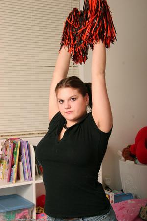 Original 682 px/ 1024 px