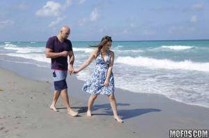 Original 2000 px/ 1333 px