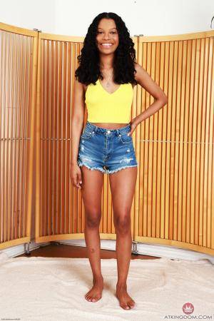 Original 2000 px/ 3000 px