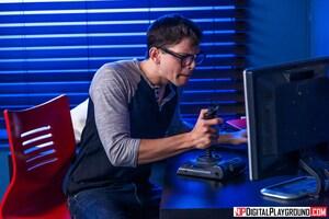 Original 1903 px/ 1269 px