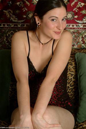 Original 682 px/ 1024 px