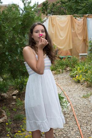 Original 2000 px/ 3000 px