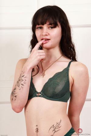 Original 2001 px/ 3000 px