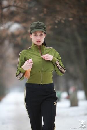 Original 3744 px/ 5616 px