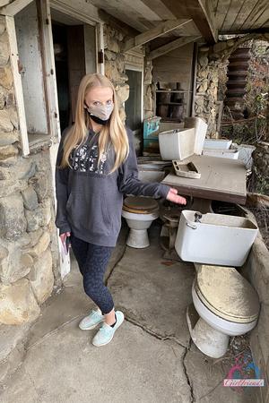 Original 2000 px/ 3000 px