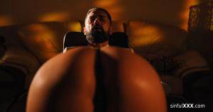 Original 4096 px/ 2160 px