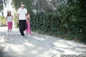 Original 900 px/ 600 px