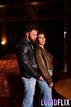 Original 2000 px/ 3000 px