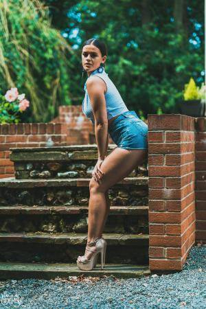 Original 3000 px/ 4500 px