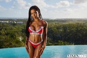 Original 1280 px/ 853 px