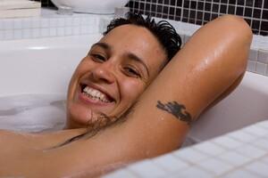 Original 1600 px/ 1064 px