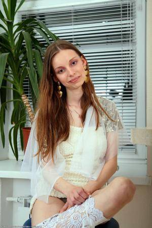 Original 854 px/ 1280 px