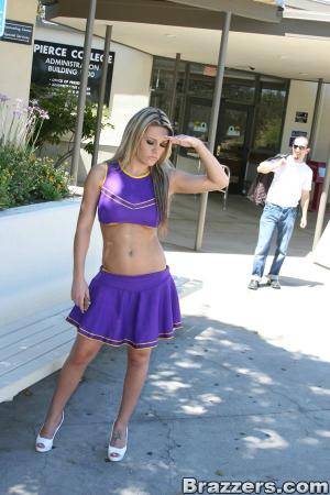 Original 600 px/ 900 px