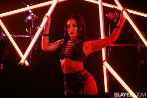 Original 2999 px/ 2000 px