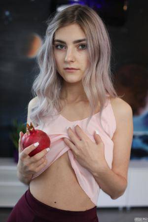 Original 3744 px/ 5616 px