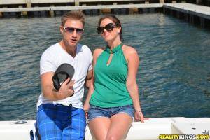 Original 3840 px/ 2564 px