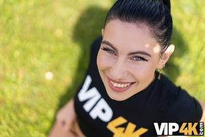 Original 4000 px/ 2667 px