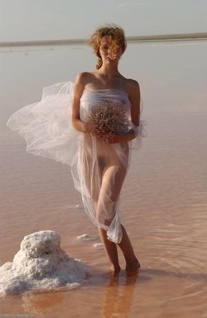 Original 999 px/ 1536 px