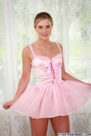 Original 854 px/ 1280 px