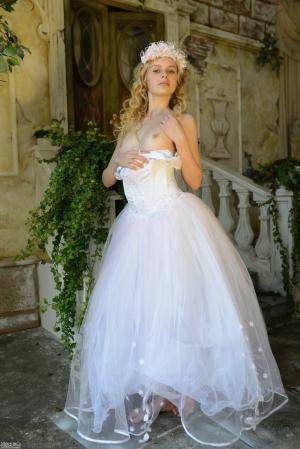 Original 855 px/ 1280 px