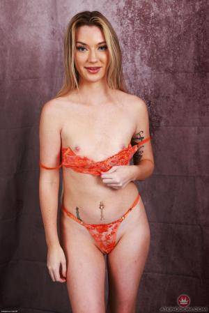 Original 2001 px/ 3000 px