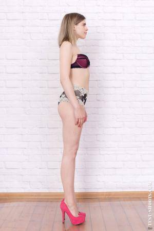 Original 854 px/ 1280 px