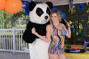 Original 2998 px/ 2001 px