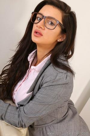 Original 682 px/ 1024 px