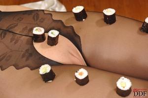 Original 2000 px/ 1328 px