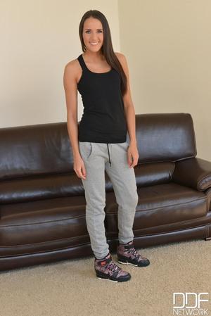 Original 1335 px/ 2000 px