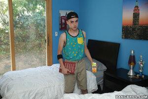 Original 2000 px/ 1333 px