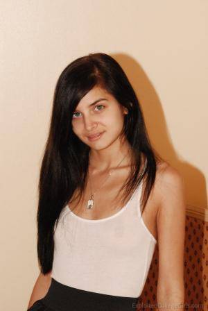 #ExploitedCollegeGirls KELLI (Zoey Kush)