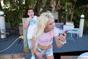 Original 2500 px/ 1667 px