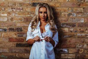 Original 4500 px/ 3000 px