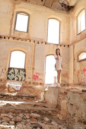 Original 2001 px/ 3000 px