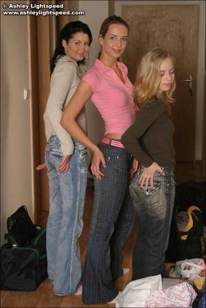 Original 685 px/ 1026 px